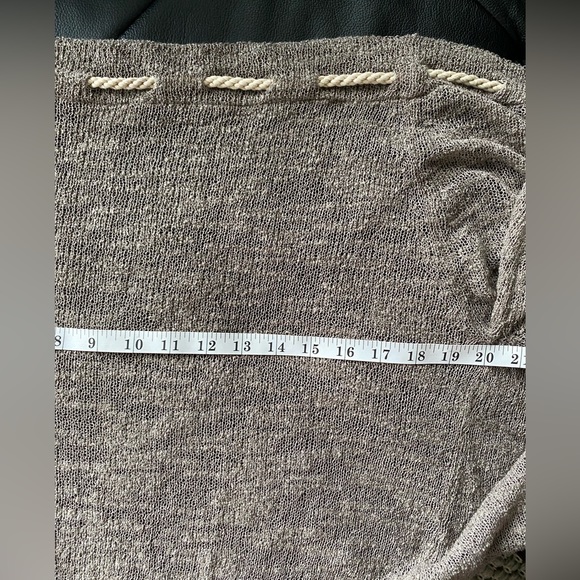 Sisley shrug taupe/grey linen colour EUC - Picture 5 of 8